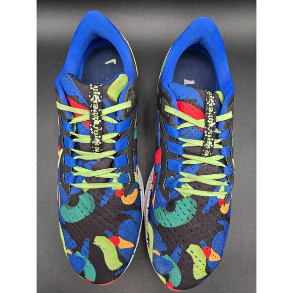 Athletic_Shoes